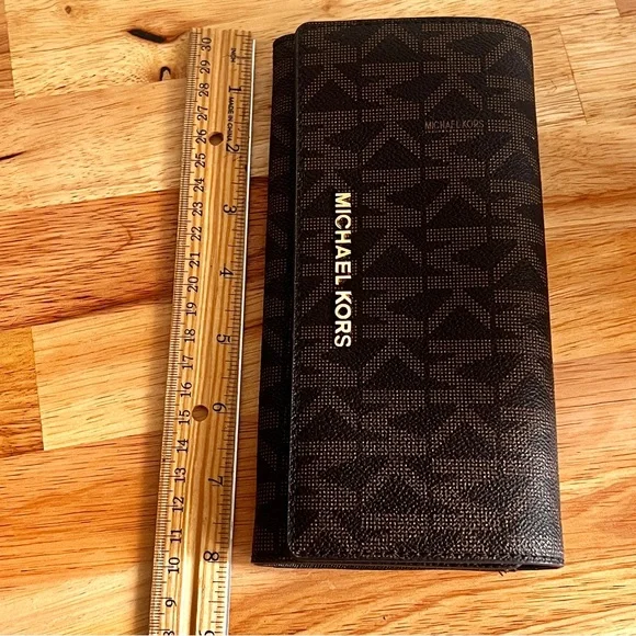 Michael Kors Brown Signature Logo Wallet Large - Picture 7 of 9